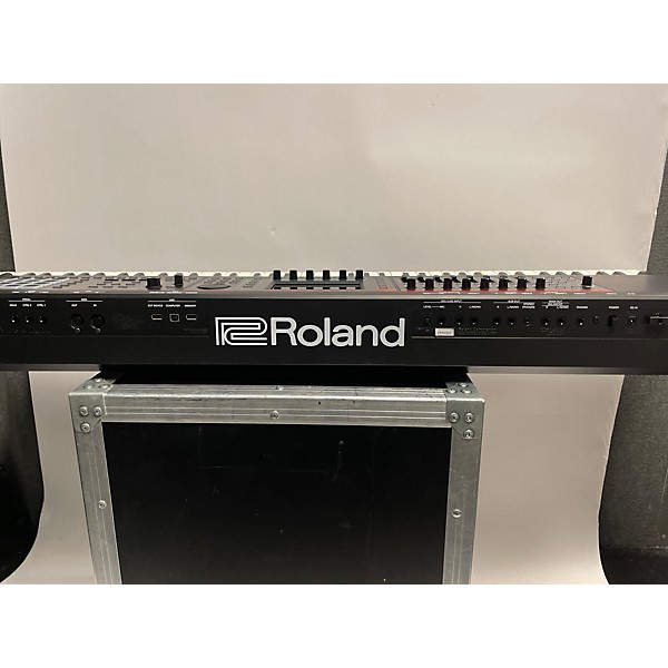 Used Roland Used Roland Fantom 08 Keyboard Workstation