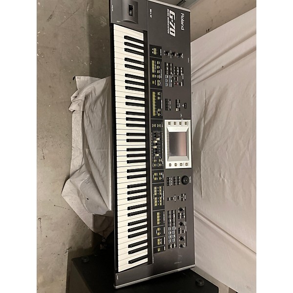 Used Roland 2000s G70 Keyboard Workstation