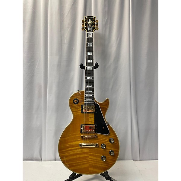 Used Gibson Used Gibson Les Paul Custom AAA Amber Solid Body Electric Guitar