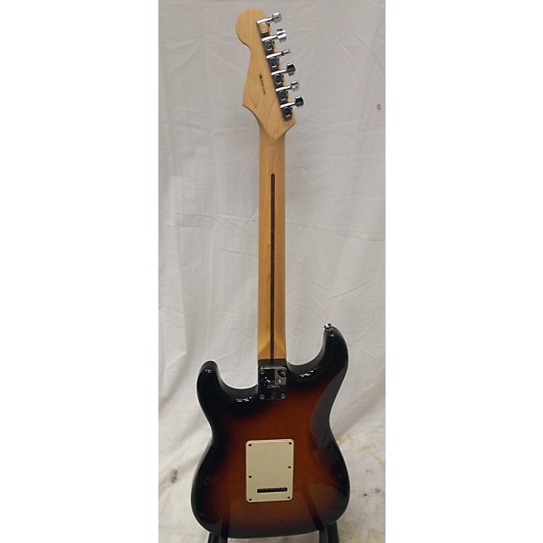 Used Fender Used Fender American Standard Stratocaster 2 Color Sunburst Solid Body Electric Guitar