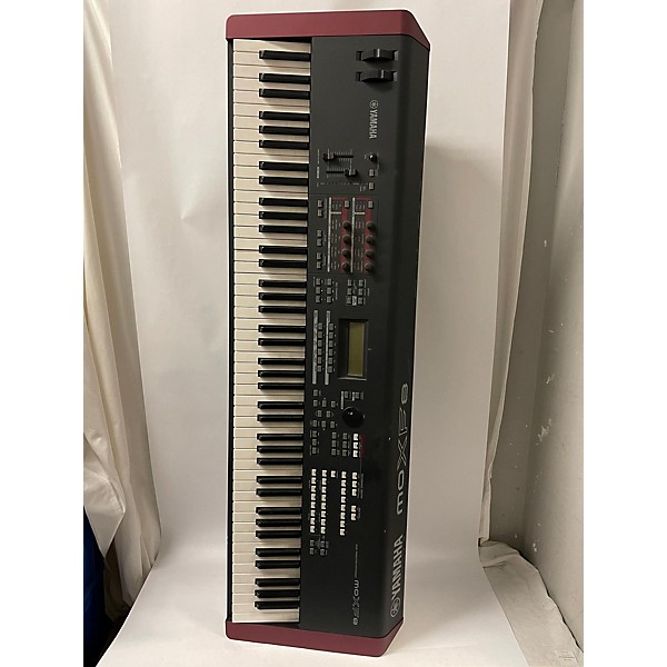 Used Yamaha Used Yamaha MOXF8 88 Key Keyboard Workstation