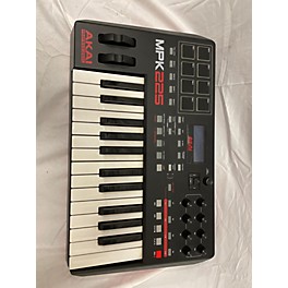 Used Akai Professional Used Akai Professional MPK225 25-Key MIDI Controller