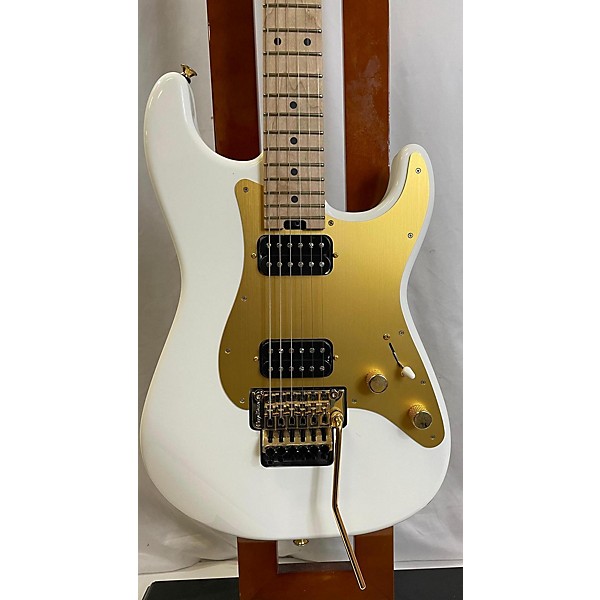 Used Charvel Used Charvel Pro Mod So Cal Style 1 HH FR Snow White Solid Body Electric Guitar