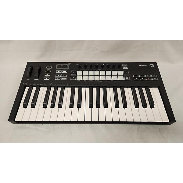 Used Novation Used Novation Launchkey 37 MIDI Controller