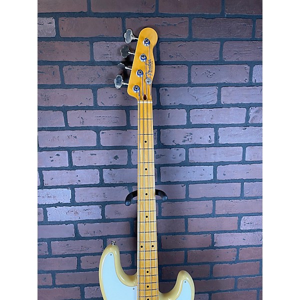 Used Fender Used 2022 Fender American Vintage II 1954 Precision Bass Vintage Blonde Electric Bass Guitar