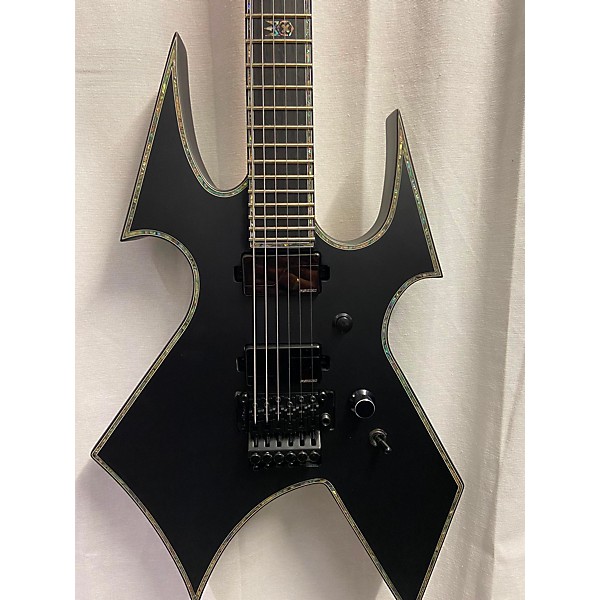 Used B.C. Rich WARBEAST EXTREME W/FLOYD ROSE Solid Body Electric Guitar