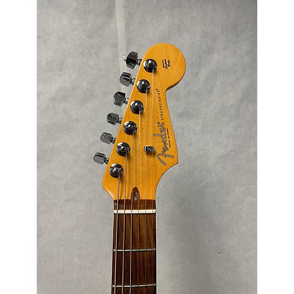 Used Fender Used Fender American Professional II Stratocaster Natural Solid Body Electric Guitar