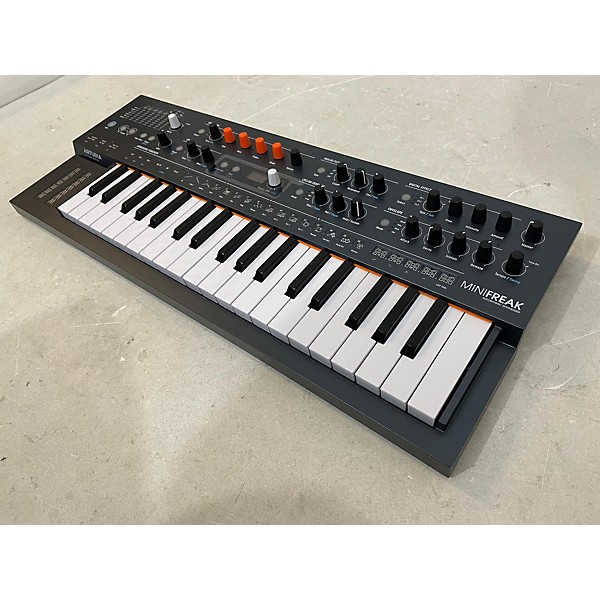 Used Arturia Used Arturia Mini Freak Synthesizer