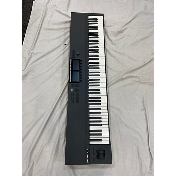 Used Native Instruments Komplete Kontrol Mk3 Keyboard Workstation