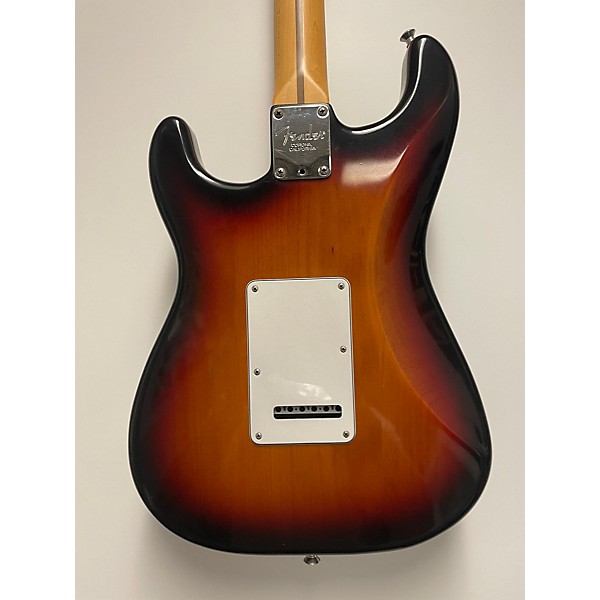 Used Fender Used Fender American Standard Stratocaster 3 Color Sunburst Solid Body Electric Guitar