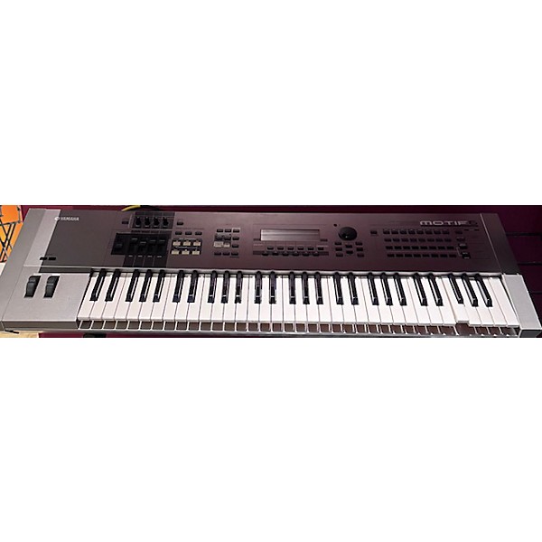Used Yamaha Motif 6 61 Key Keyboard Workstation Guitar Center