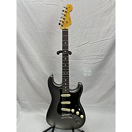 Used Fender Used Fender American Professional II Stratocaster Silver Solid Body Electric Guitar