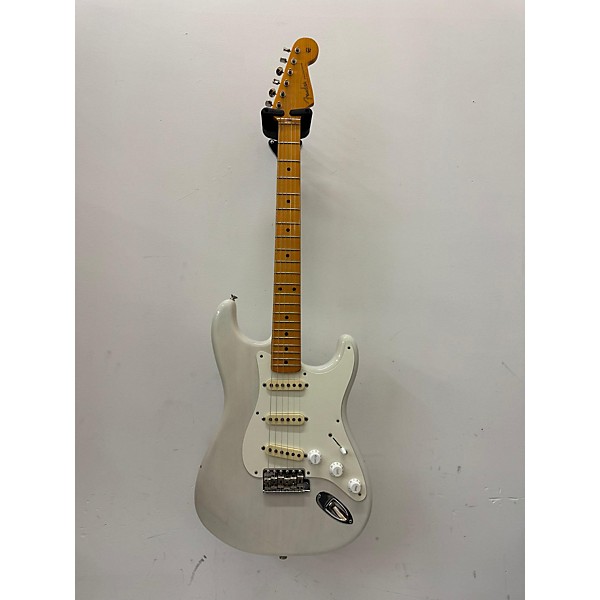 Used Fender Used Fender Artist Series Eric Johnson Stratocaster White Blonde Solid Body Electric Guitar