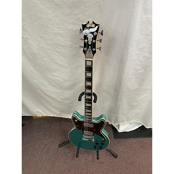 Used D'Angelico Used D'Angelico Premier Series Tailpiece Sky Blue Solid Body Electric Guitar