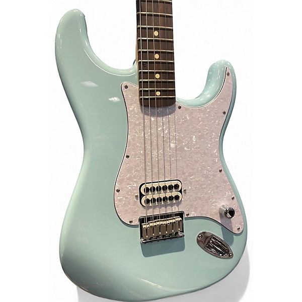 Used Fender Tom Delonge Stratocaster With Invader SH8 Pickup Daphne Blue Solid Body Electric Guitar