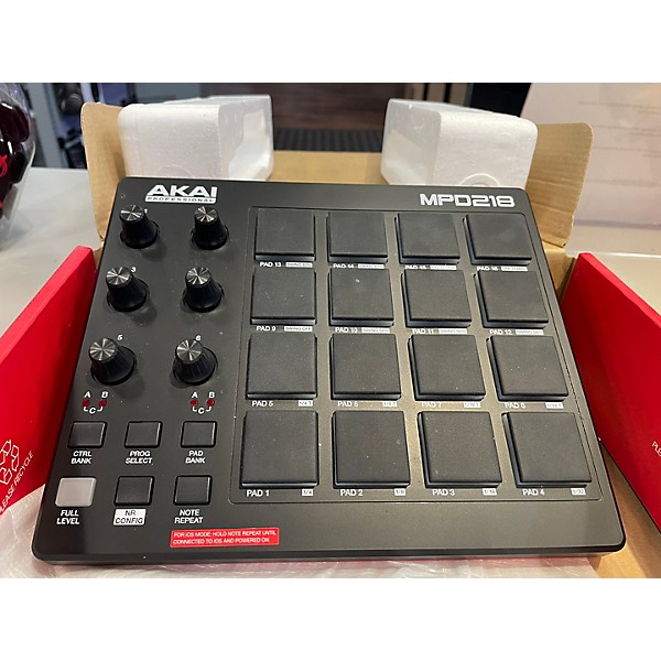 Used Akai Professional Used Akai Professional MPD218 MIDI Controller