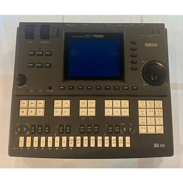 Used Yamaha Qy700 Drum Machine