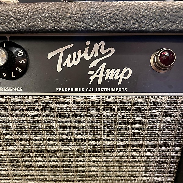 Used Fender Used Fender Pro Tube Series Twin Amp Tube Guitar Combo Amp