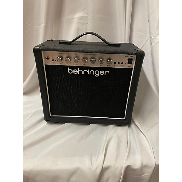 Used Behringer HA-20R Guitar Combo Amp