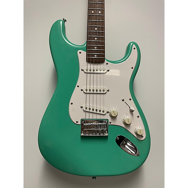 Used Squier Used Squier FRS Bullet Stratocaster HT Surf Green Solid Body Electric Guitar