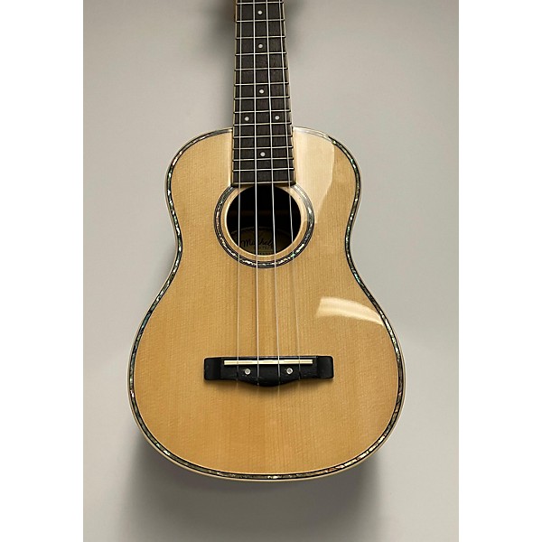 Used Mitchell Used Mitchell MU70 Concert Natural Ukulele