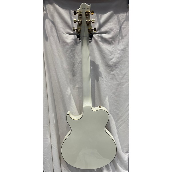 Used Greg Bennett Design by Samick Used 2004 Greg Bennett Design By Samick RL4 Pearl White Hollow Body Electric Guitar