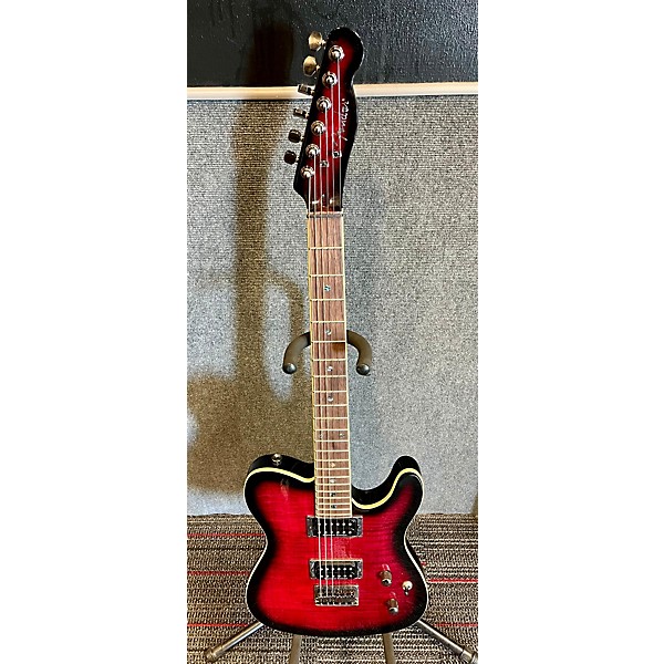 Used Fender Used Fender Special Edition Custom Telecaster FMT HH Crimson Burst Solid Body Electric Guitar