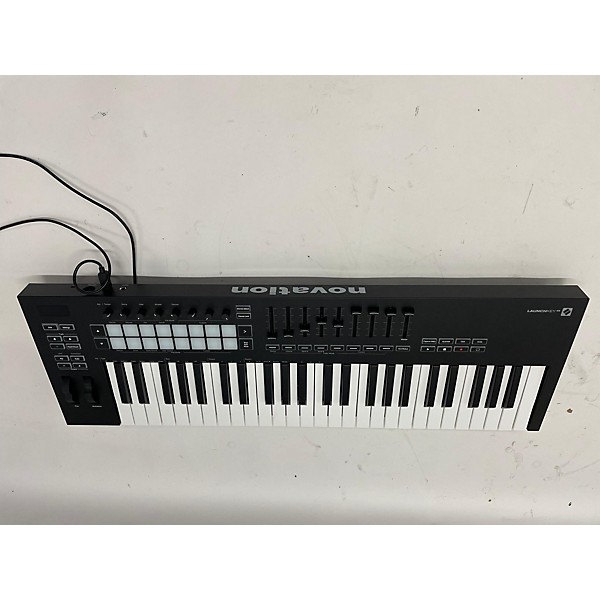 Used Novation Used Novation Launchkey 49 Key MIDI Controller