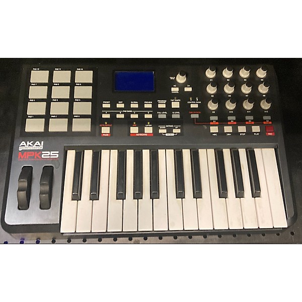 Used Akai Professional MPK25 25 Key MIDI Controller