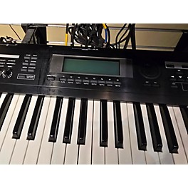 Used KORG TR76 Keyboard Workstation