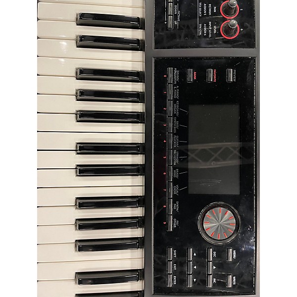 Used Roland Used Roland Fantom 06 Keyboard Workstation