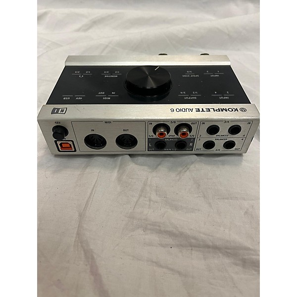 Used Native Instruments Used Native Instruments KOMPLETE AUDIO 6 Audio Interface