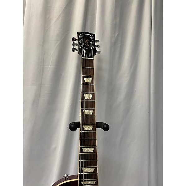 Used Gibson Used Gibson Les Paul Traditional Pro V Satin Two Tone Sunburst Solid Body Electric Guitar