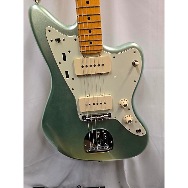 Used Fender Used 2020 Fender American Professional II Jazzmaster Seafoam Green Solid Body Electric Guitar