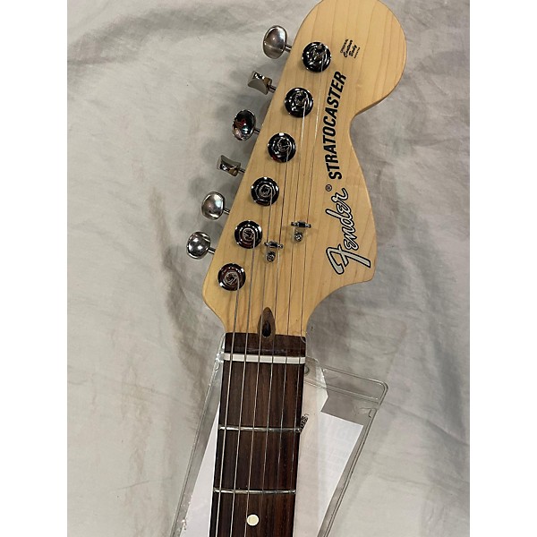 Used Fender Used Fender American Performer Stratocaster SSS Honey Burst Solid Body Electric Guitar