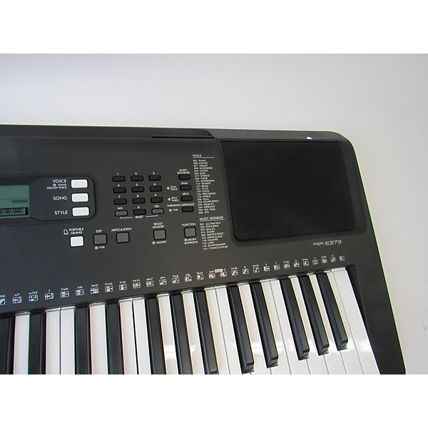 Used Yamaha PSRE373 Digital Piano