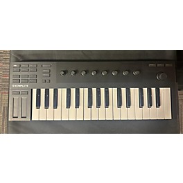 Used Native Instruments Used Native Instruments Komplete Kontrol M32 MIDI Controller