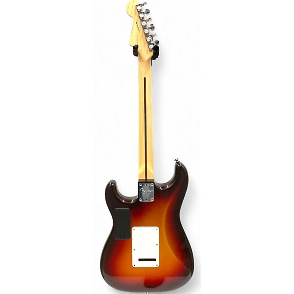 Used Fender Used Fender American Deluxe Stratocaster Plus HSS Mystic 3-Tone Burst Solid Body Electric Guitar