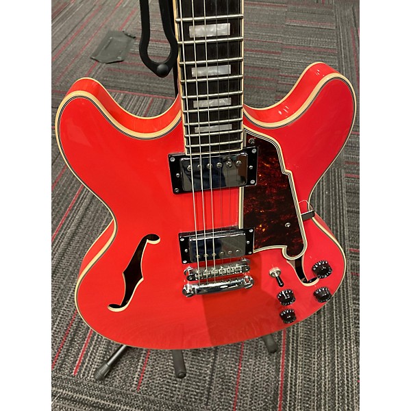 Used D'Angelico Used D'Angelico Premier Series DC Red Hollow Body Electric Guitar