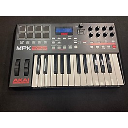 Used Akai Professional Used Akai Professional MPK225 25-Key MIDI Controller