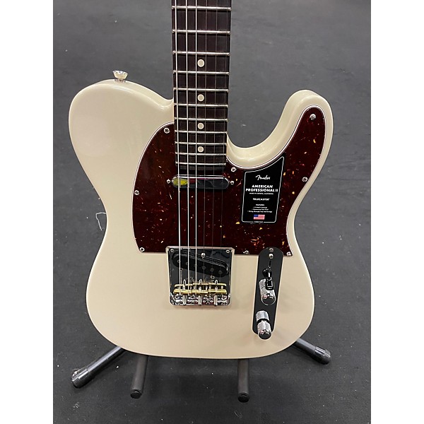 Used Fender Used 2023 Fender American Professional II Telecaster White Solid Body Electric Guitar