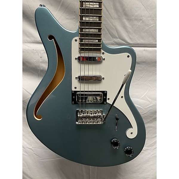 Used D'Angelico Used D'Angelico Premier Series Metallic Blue Solid Body Electric Guitar