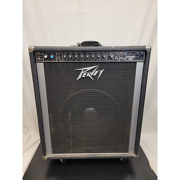 Used Peavey Combo 300 Bass Combo Amp