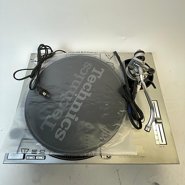 Used Technics SL1200MK2 Turntable