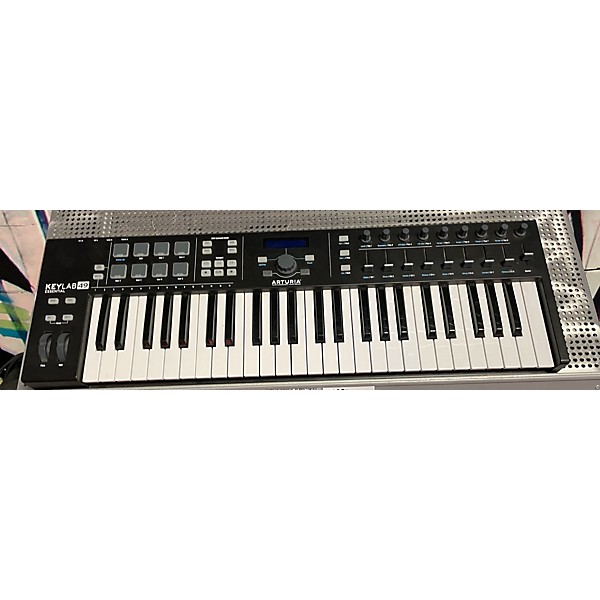 Used Arturia Used Arturia Keylab Essential 49 MIDI Controller