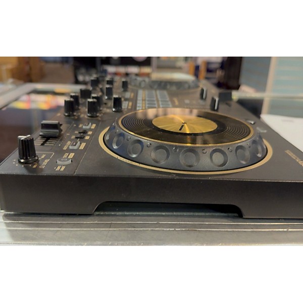 Used Pioneer DJ Used Pioneer DJ DDJ-REV1 DJ Controller