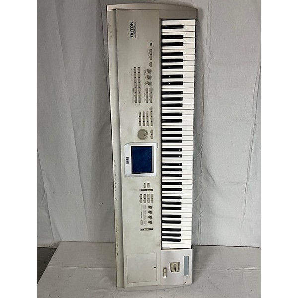 Used KORG Triton Studio 76 Key Keyboard Workstation