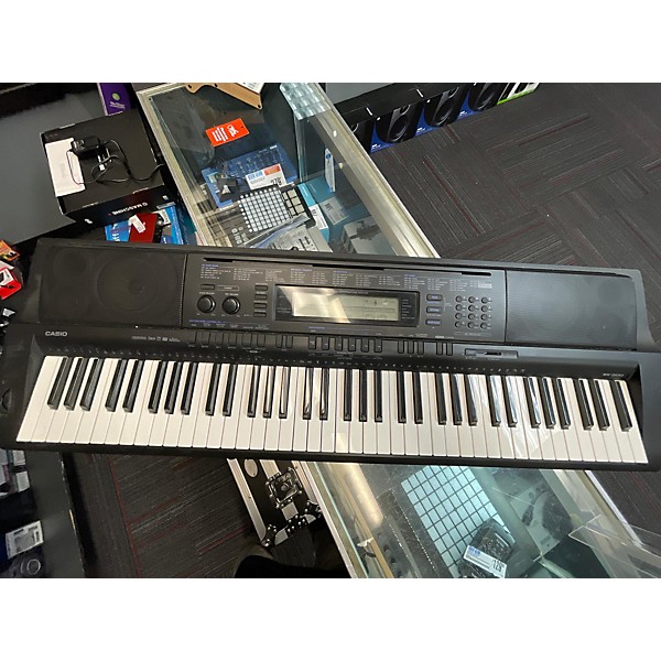 Used Casio WK500 76 Key Keyboard Workstation