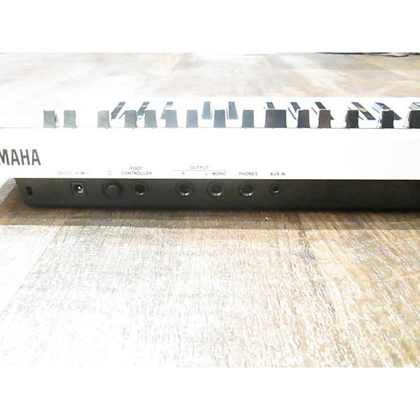 Used Used YAMMAHA REFACE CS Synthesizer