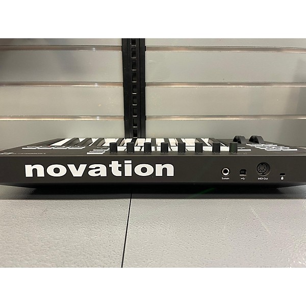 Used Novation Used Novation Launchkey 25 Key MIDI Controller